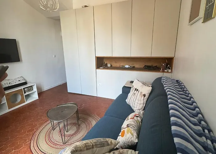 Cosy Apartment Right In Cours Mirabeau