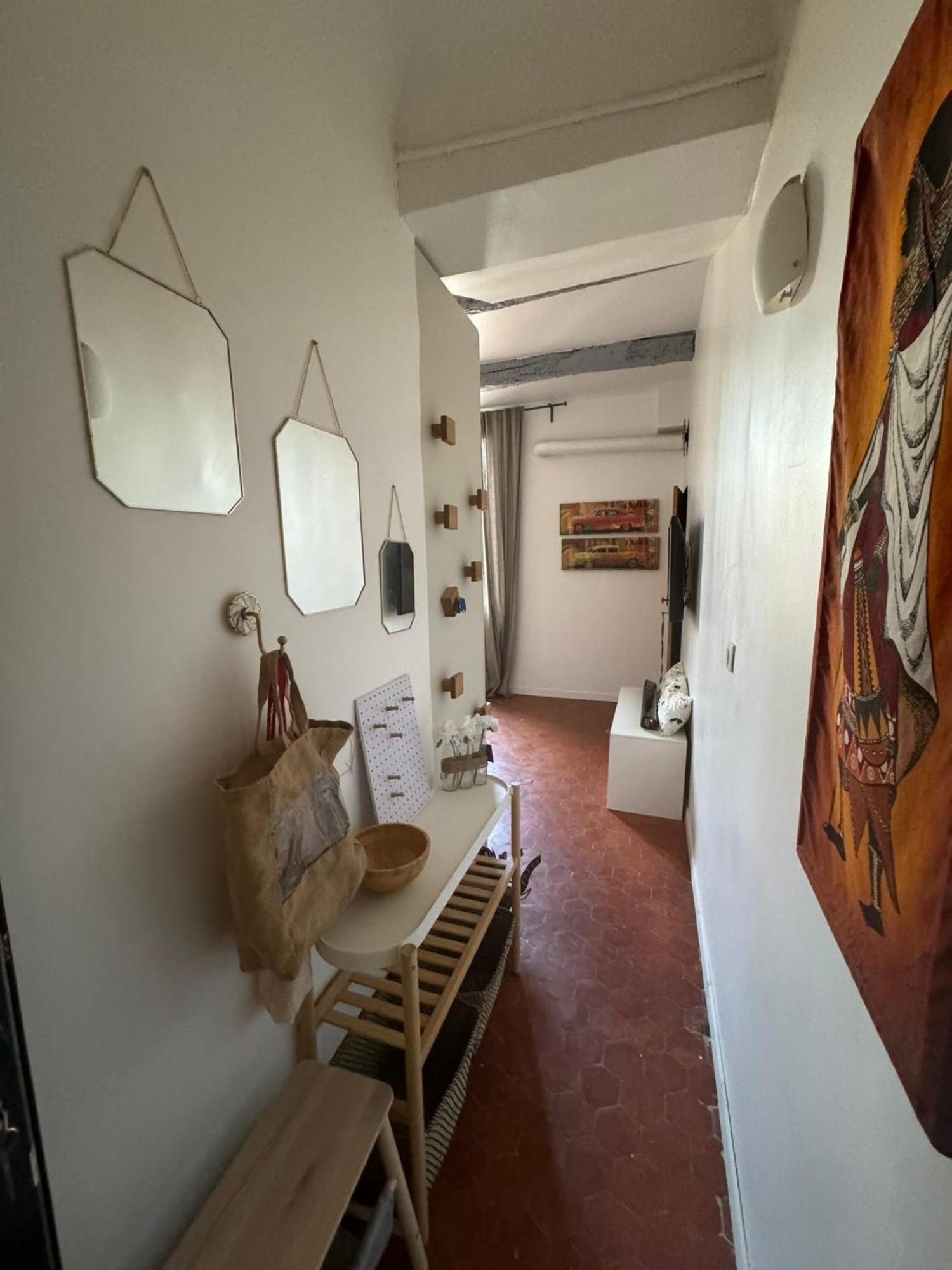 Apartment Cosy Right In Cours Mirabeau