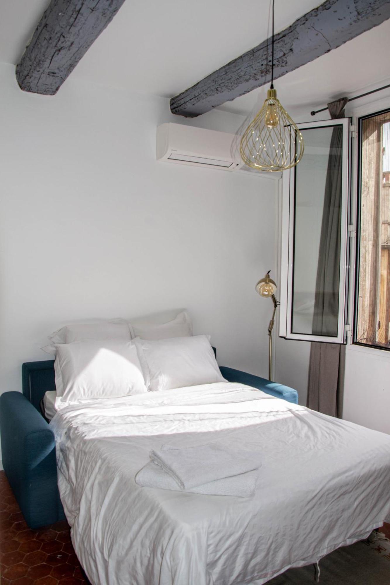 Cosy Right In Cours Mirabeau Aix-en-Provence